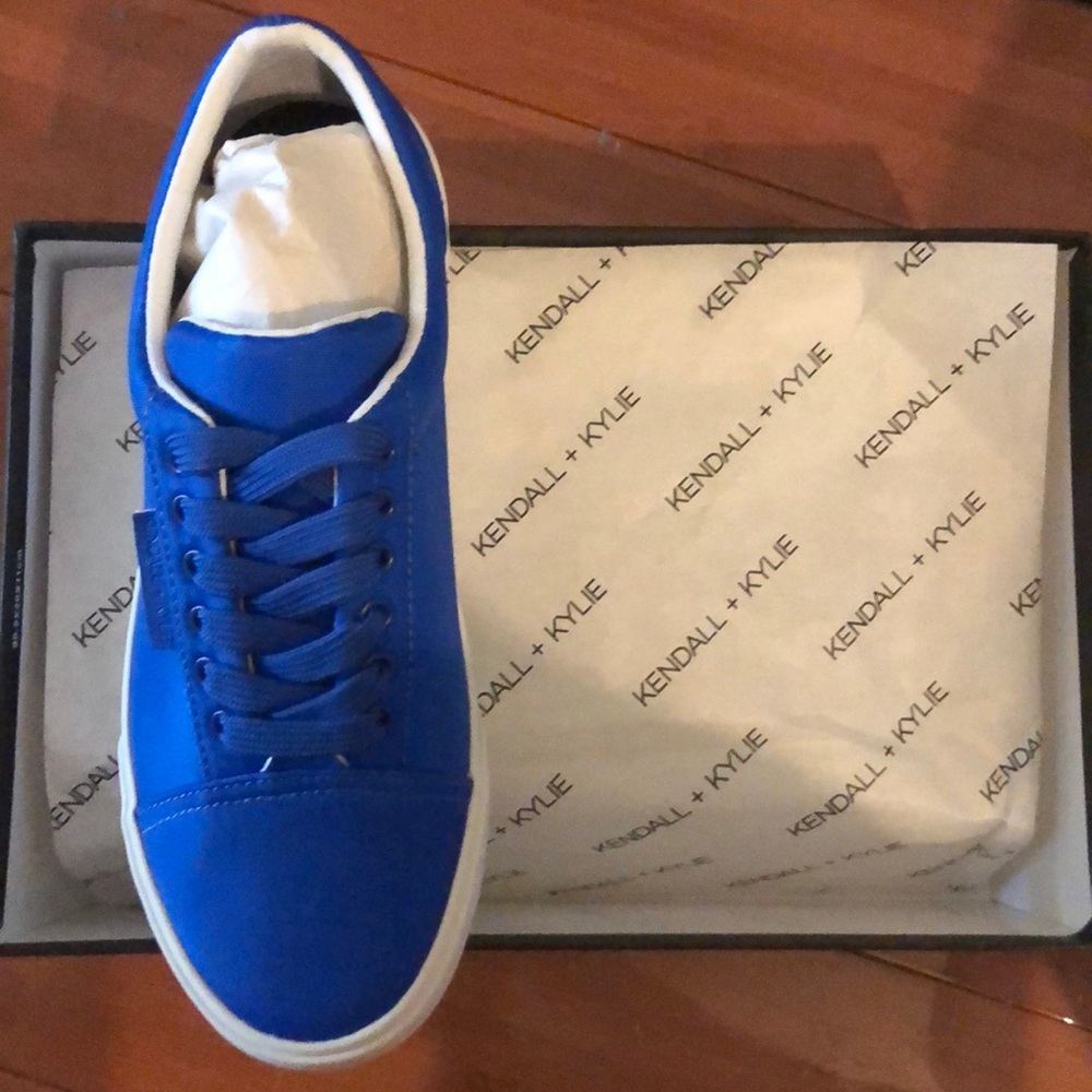 Blue Kendall + Kylie Max Top Lace Up Sneakers